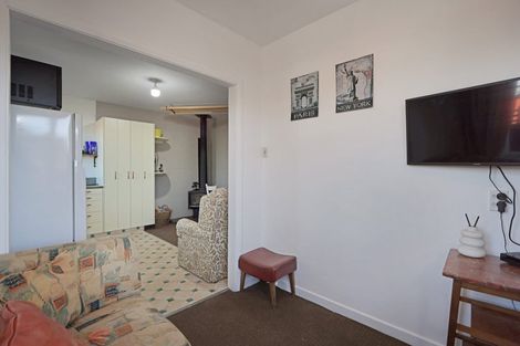 Photo of property in 30 Oxford Street, Hampstead, Ashburton, 7700