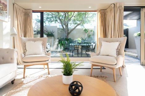 Photo of property in Highwic, 3/32 Hobson Street, Thorndon, Wellington, 6011