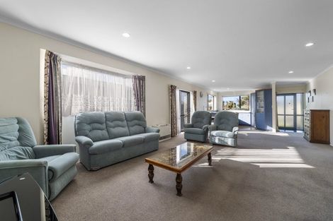 Photo of property in 9a Juliet Street, Stratford, 4332