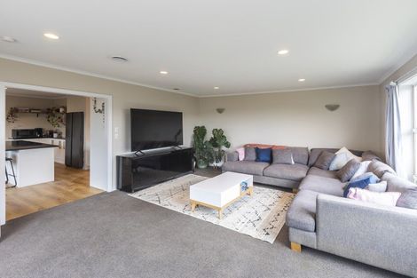 Photo of property in 40 Woolley Street, Avondale, Christchurch, 8061