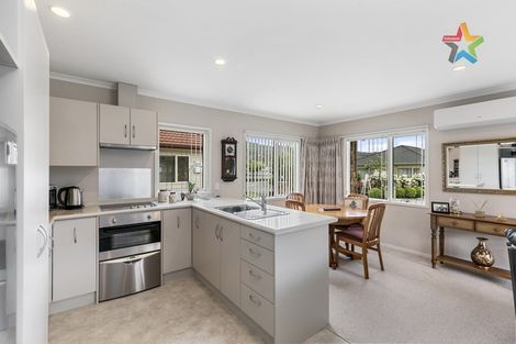 Photo of property in 38 Woodland Mews, Wainuiomata, Lower Hutt, 5014