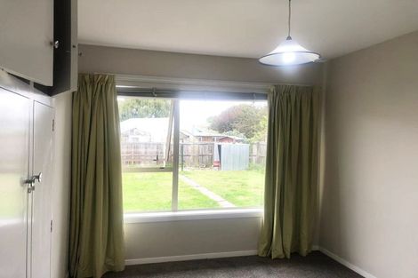 Photo of property in 25 Greenhurst Street, Sockburn, Christchurch, 8042