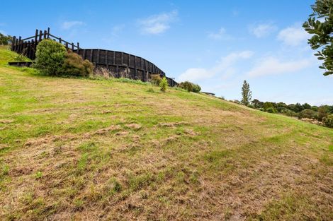 Photo of property in 8 Lake View Place, Fairhall, 7272