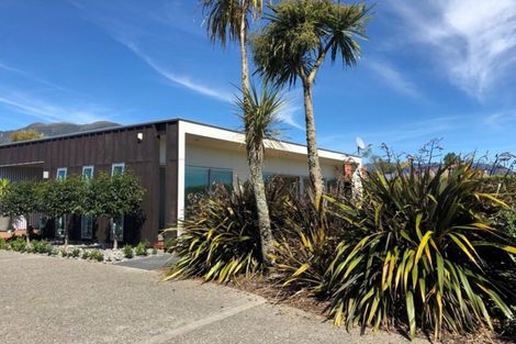 Photo of property in 97 Cashmere Bay Road, Moana, 7875