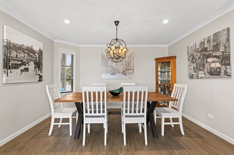 Photo of property in 136 Kopanga Road, Havelock North, 4130