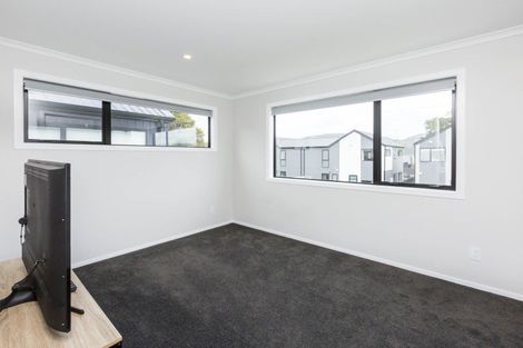 Photo of property in 18 Cynisca Crescent, Wallaceville, Upper Hutt, 5018