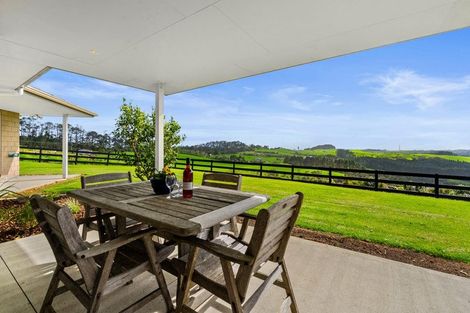 Photo of property in 1518 Old North Road, Helensville, 0875