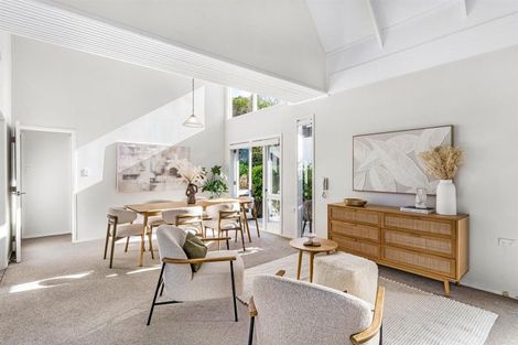 Photo of property in 1/19 Saltburn Road, Milford, Auckland, 0620