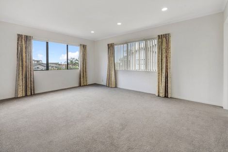 Photo of property in 1/47 Wiltshire Place, Somerville, Auckland, 2014