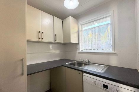 Photo of property in 28 Fairdale Avenue, Red Hill, Papakura, 2110