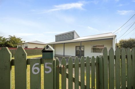 Photo of property in 65 Dixon Avenue, Hawera, 4610