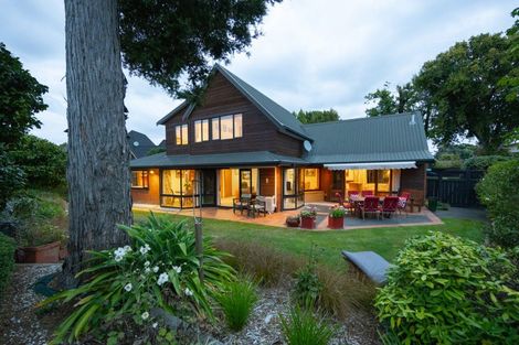 Photo of property in 1 Caccia Birch Lane, Hokowhitu, Palmerston North, 4410