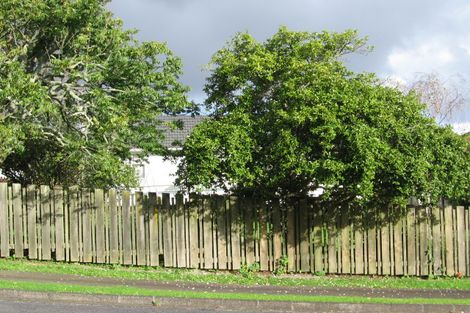 Photo of property in 43 Sherwood Avenue, Te Atatu South, Auckland, 0610