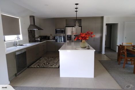 Photo of property in 16 Modello Lane, Waiuku, 2123