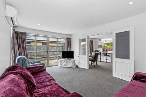 Photo of property in 2/332 Harewood Road, Bishopdale, Christchurch, 8053