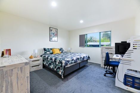 Photo of property in 2/8 Adriatic Avenue, Henderson, Auckland, 0612