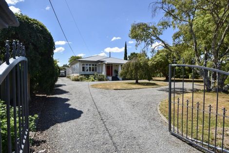 Photo of property in 90 Pembroke Street, Carterton, 5713