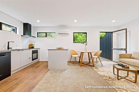 Photo of property in 11 Marina Grove, Frankleigh Park, New Plymouth, 4310