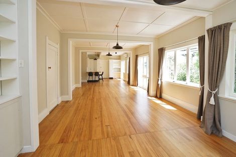 Photo of property in 322 Cobham Drive, Hillcrest, Hamilton, 3216