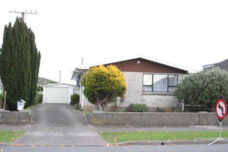 Photo of property in 59 Chapman Crescent, Naenae, Lower Hutt, 5011