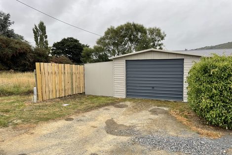 Photo of property in 4 George Street, Clinton, 9534