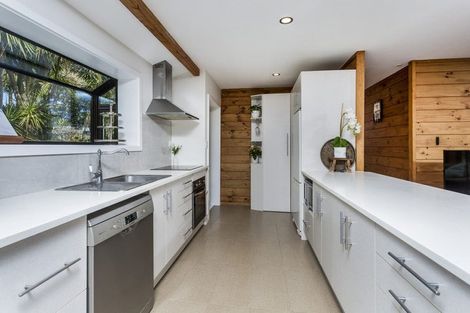 Photo of property in 108 Glendhu Road, Bayview, Auckland, 0629