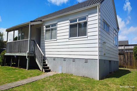 Photo of property in 1/1 Tomintoul Place, Highland Park, Auckland, 2010
