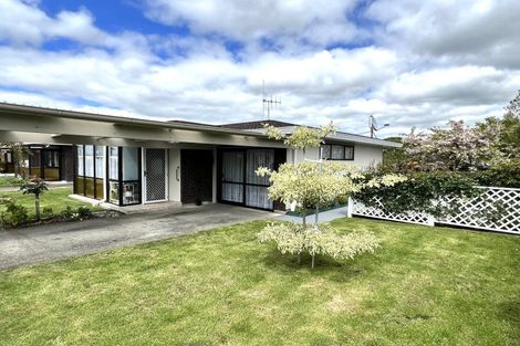 Photo of property in 1c Nelson Street, Dannevirke, 4930