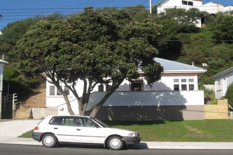 Photo of property in 80 Para Street, Miramar, Wellington, 6022