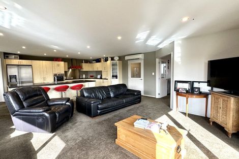 Photo of property in 8 Bracken Gable, Rosedale, Invercargill, 9810