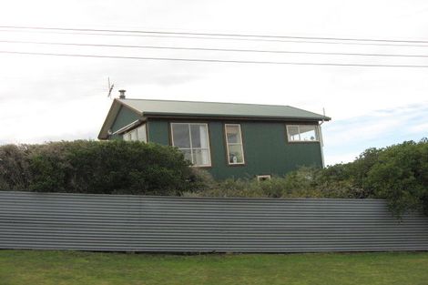 Photo of property in 36 Magdala Street, Kakanui, Oamaru, 9495