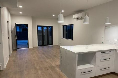 Photo of property in 20e South Street, Papakura, 2110