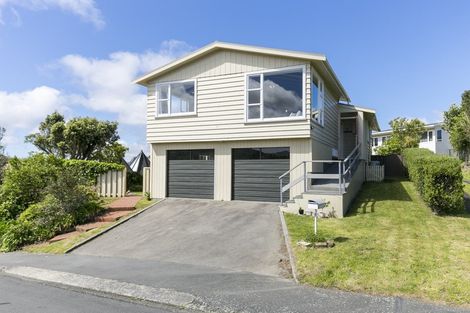 Photo of property in 5 Gurkha Crescent, Khandallah, Wellington, 6035