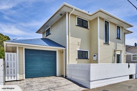 Photo of property in 28 Caledonia Street, Miramar, Wellington, 6022