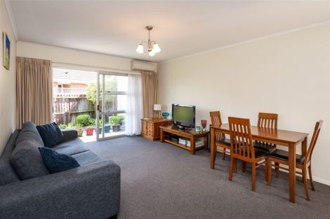 Photo of property in 2/37 Ranfurly Street, St Albans, Christchurch, 8014