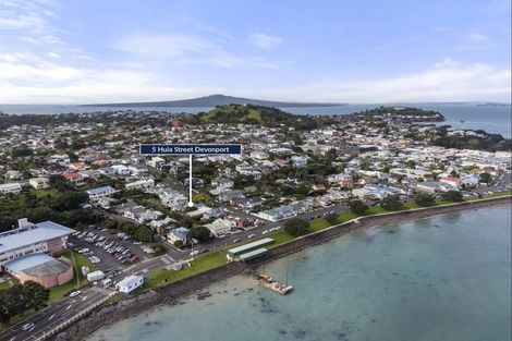 Photo of property in 5 Huia Street, Devonport, Auckland, 0624