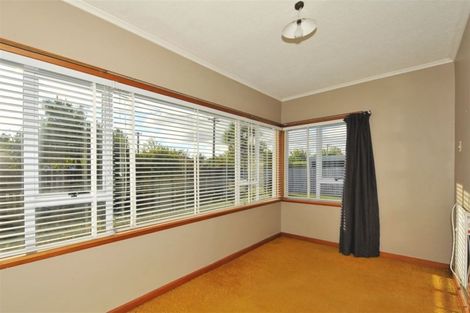 Photo of property in 6 Jennifer Street, Bryndwr, Christchurch, 8053