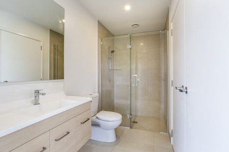 Photo of property in 2228 South Head Road, South Head, Helensville, 0874