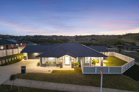 Photo of property in 2 Frankfield Road, Pokeno, 2402