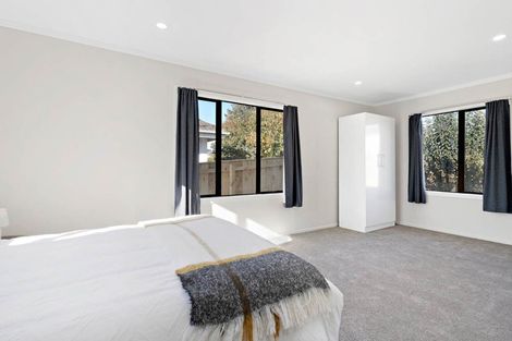 Photo of property in 14 Plunket Avenue, Papatoetoe, Auckland, 2104