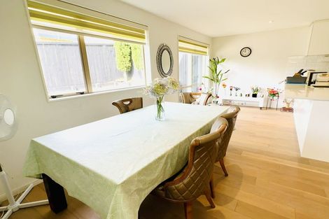 Photo of property in 8 Living Stream Road, Albany Heights, Auckland, 0632
