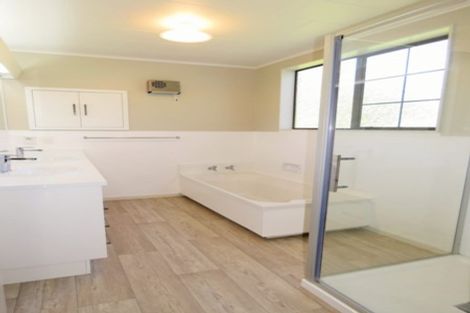Photo of property in 347 Muhunoa Road East, Muhunoa East, Levin, 5570