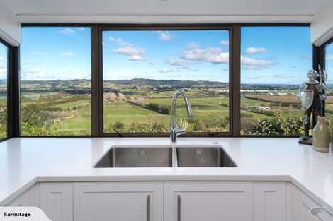 Photo of property in 214 Alfriston Ardmore Road, Ardmore, Papakura, 2582