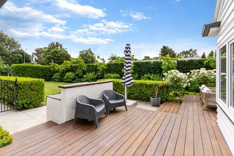 Photo of property in 33 Clifford Avenue, Merivale, Christchurch, 8014