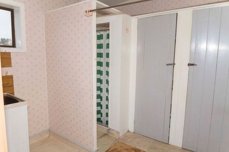 Photo of property in 11 Hunter Street, Dannevirke, 4930