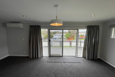 Photo of property in 36 Japonica Drive, Beach Haven, Auckland, 0626
