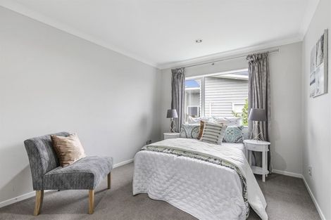 Photo of property in 102 Glendhu Road, Bayview, Auckland, 0629