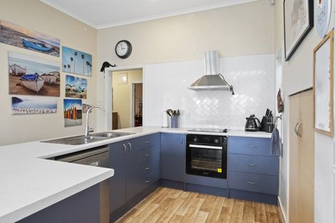 Photo of property in 43a Hall Street, Pukekohe, 2120