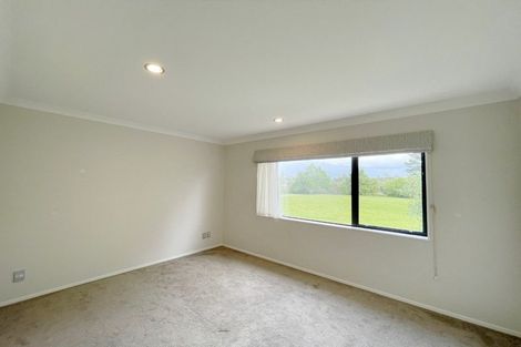 Photo of property in 324a Royal Road, Massey, Auckland, 0614