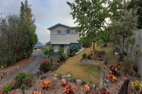 Photo of property in 31 Yorke Road, Haruru, 0204